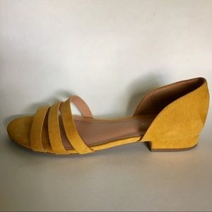 Mustard Yellow American Eagle Flats Sandals Size 6